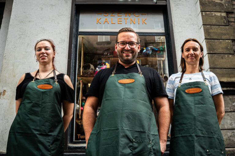 Obsługa MADEINHANDS